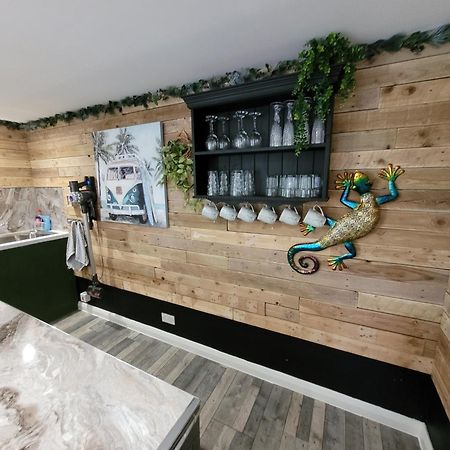 Willow Inn 布罗德斯泰 外观 照片