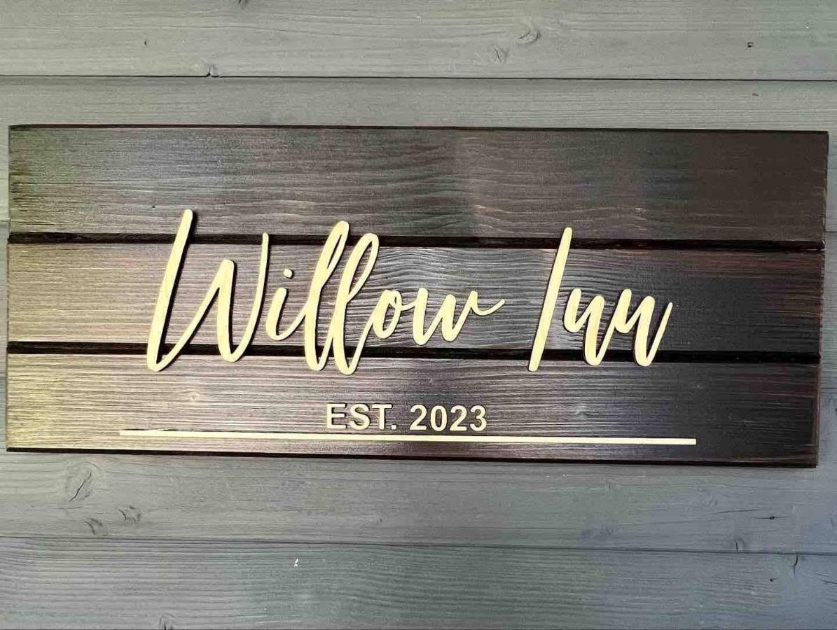 Willow Inn 布罗德斯泰 外观 照片